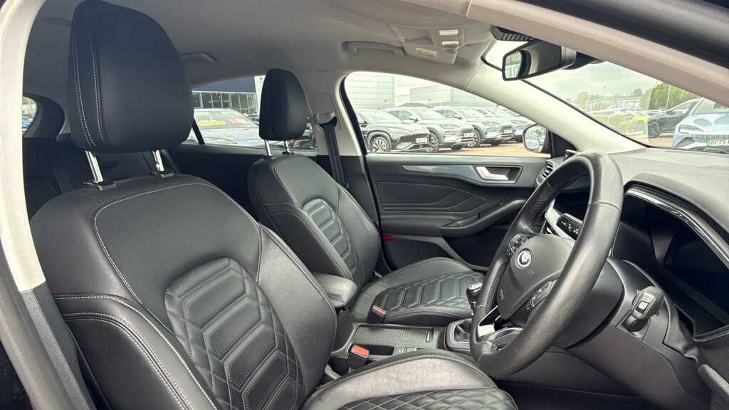 Ford Focus 1.0 Ecoboost Active X 2023 MJ23VJE Black #3