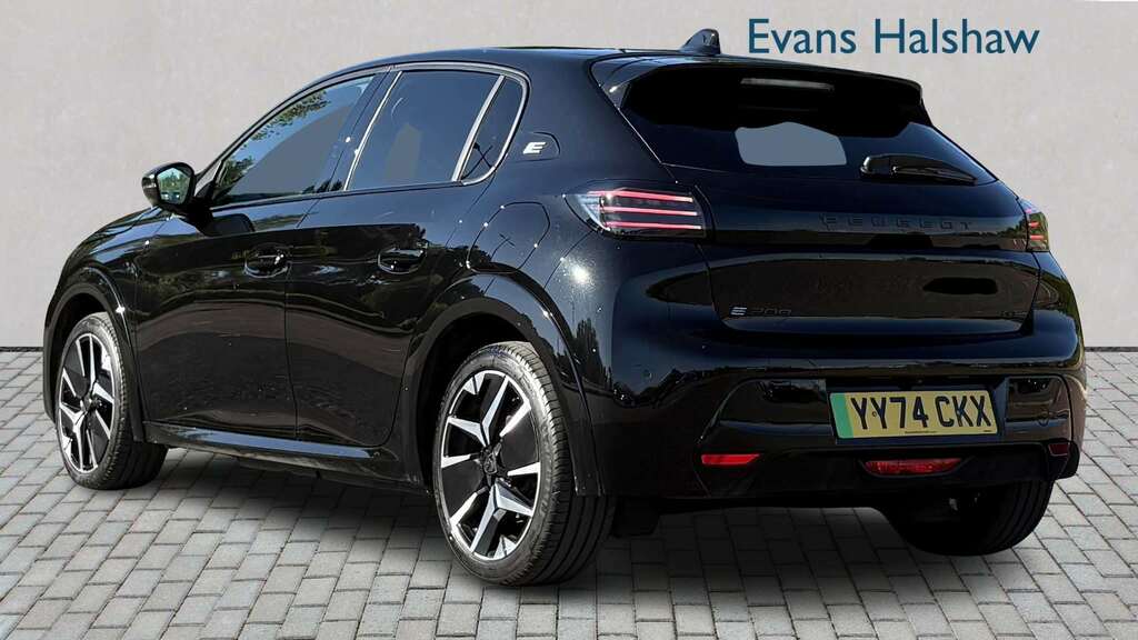 Peugeot e-208 115Kw Gt 51Kwh 2024 YY74CKX Black #2