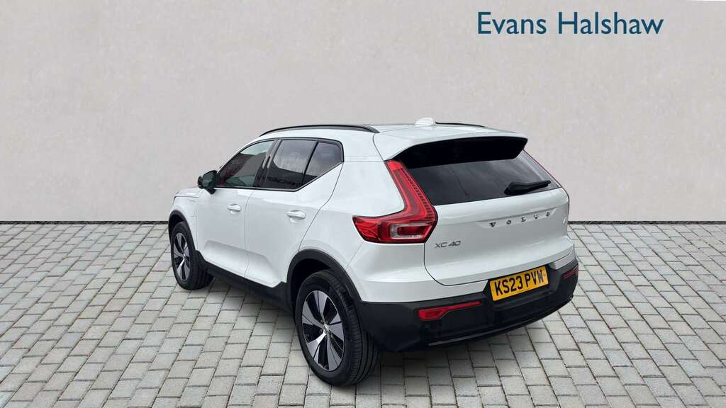 Volvo XC40 1.5 T4 Recharge Phev Plus Dark 2023 KS23PVW White #5