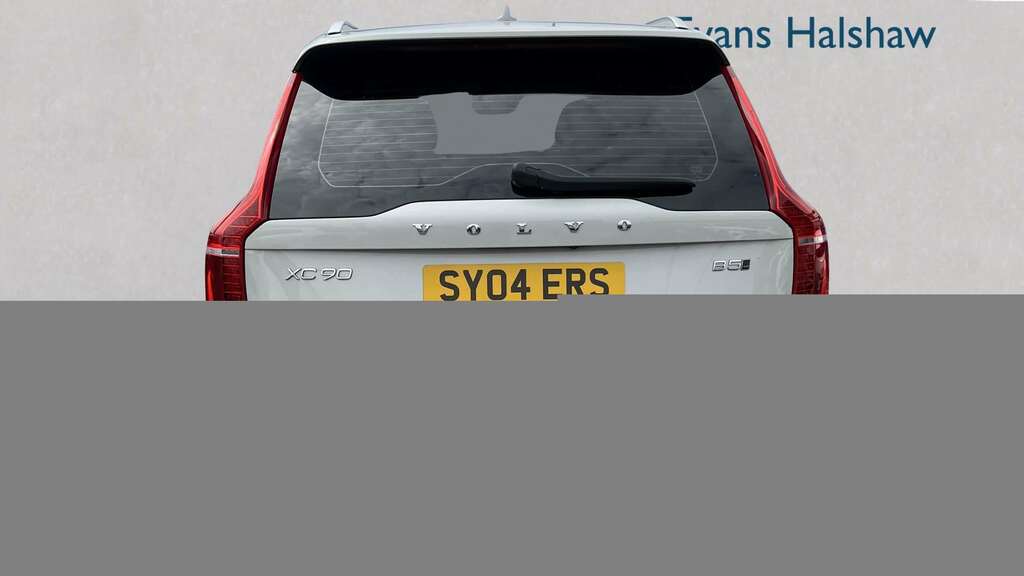 Volvo XC90 2.0 B5d 235 Momentum Pro Awd Geartronic 2020 AK20HUP Gold #4