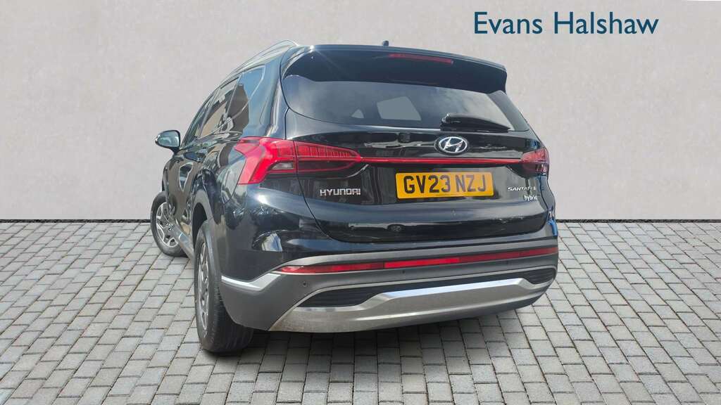 Hyundai Santa Fe 1.6 Tgdi Hybrid Premium 4Wd 2023 GV23NZJ Black #2