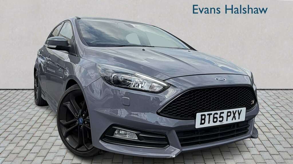 Ford Focus 2.0T Ecoboost St-3 2015 Grey