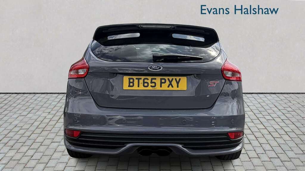 Ford Focus 2.0T Ecoboost St-3 2015 BT65PXY Grey #3