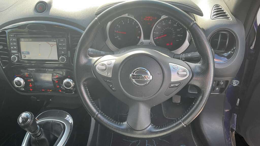 Nissan Juke 1.2 Dig-t Tekna 2015 FJ65YXG Blue #3