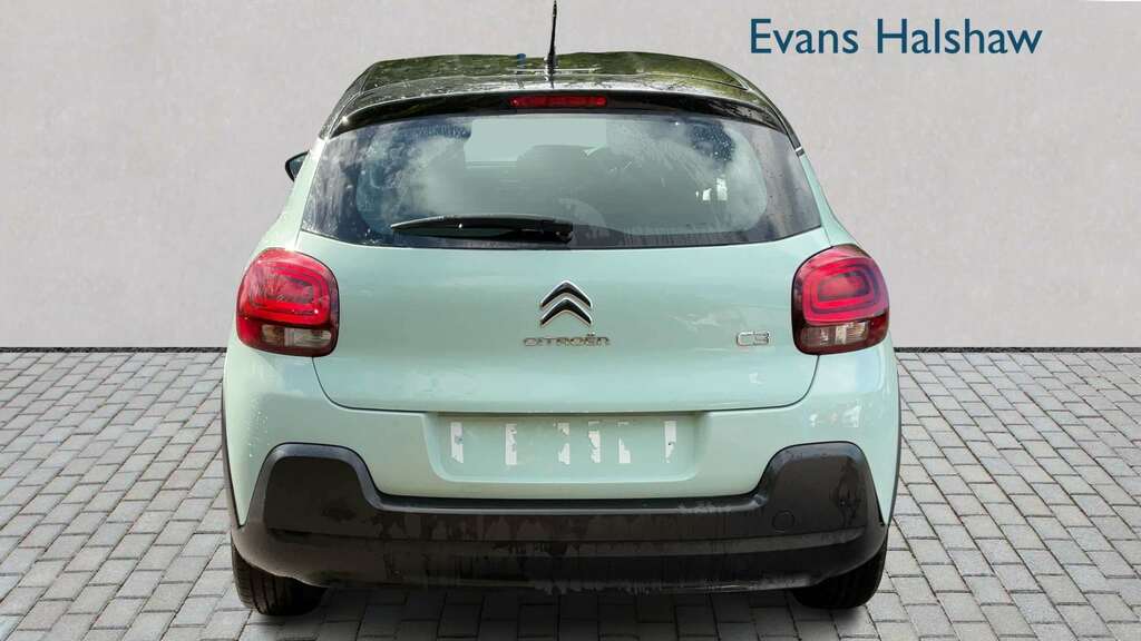 Citroen C3 1.2 Puretech Feel 2018 SM68FBD Green #4