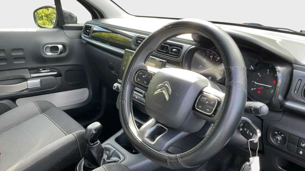 Citroen C3 1.2 Puretech Feel 2018 SM68FBD Green #6