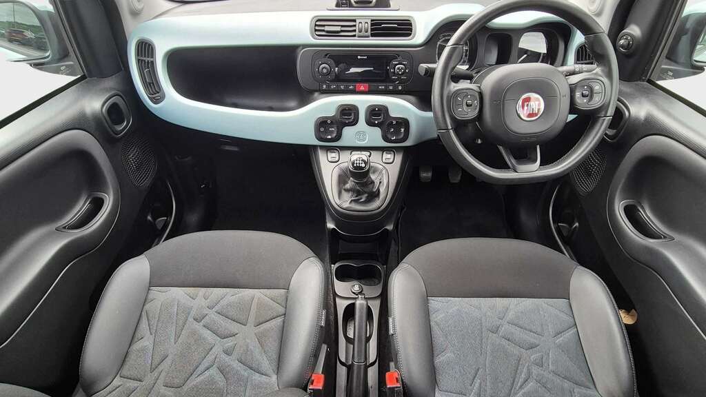 Fiat Panda 1.0 Mild Hybrid City Cross 2021 MV21BKJ Green #4