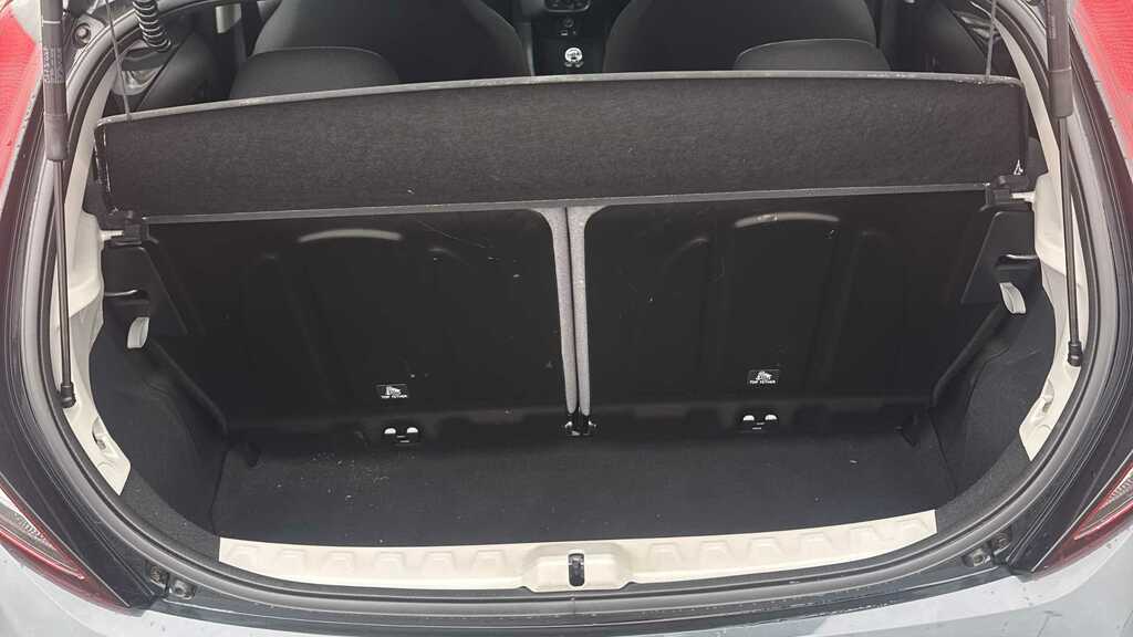 Toyota Aygo 1.0 Vvt-i X-play 2019 MJ19LLX Grey #5