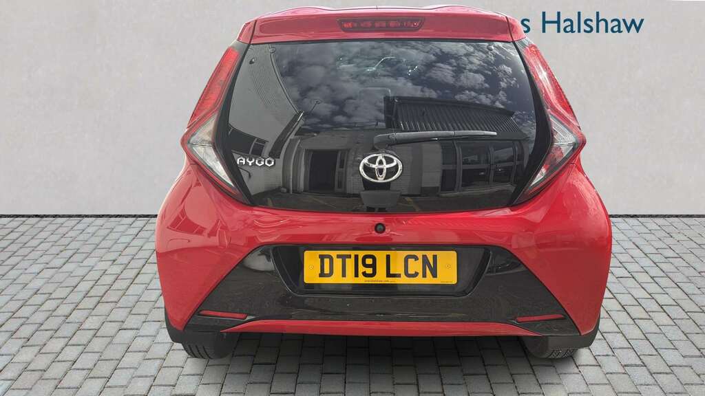 Toyota Aygo 1.0 Vvt-i X-trend 2019 DT19LCN Red #5
