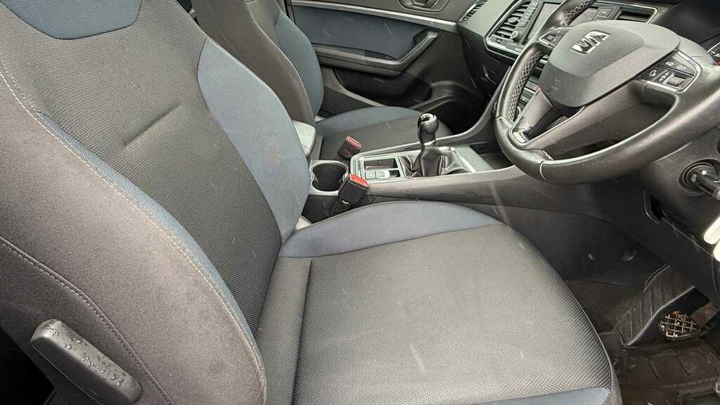 Seat Ateca 1.0 Tsi Ecomotive Se 2017 KP67KUW Red #3