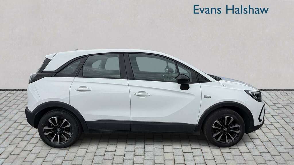 Vauxhall Crossland 1.2 Design 2022 CK22HYL White #3