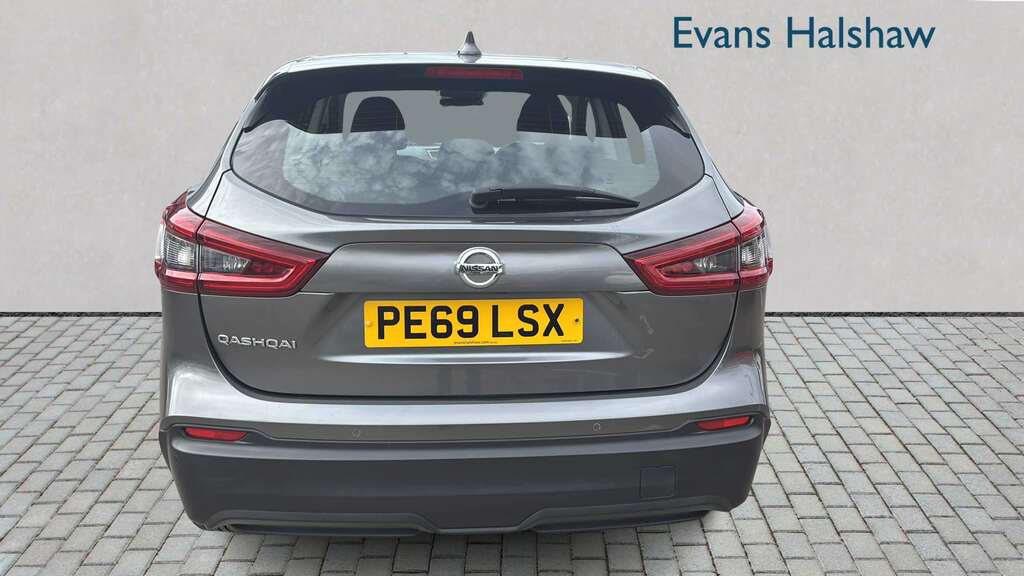 Nissan Qashqai 1.5 Dci 115 Acenta Premium 2019 PE69LSX Grey #3