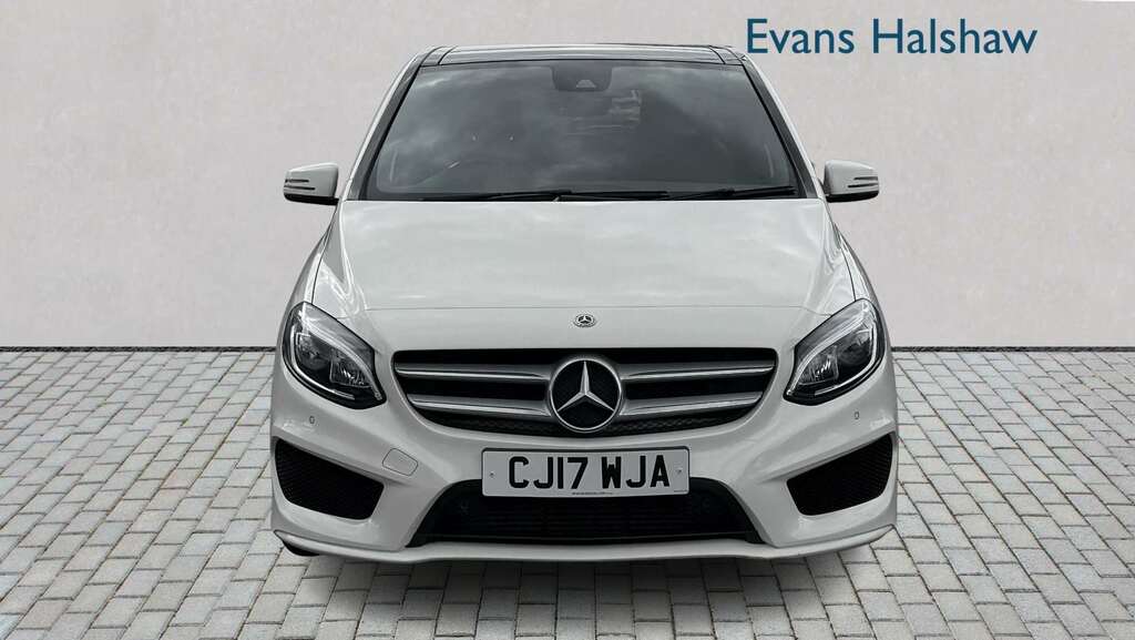 Mercedes-Benz B Class B220d Amg Line Premium Plus 2017 CJ17WJA White #4