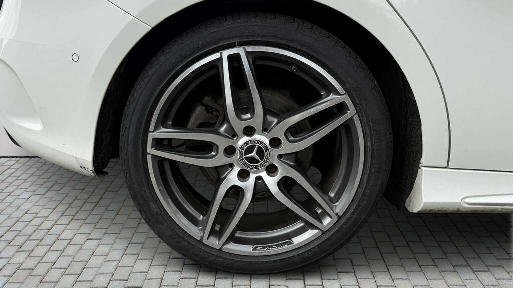 Mercedes-Benz B Class B220d Amg Line Premium Plus 2017 CJ17WJA White #5
