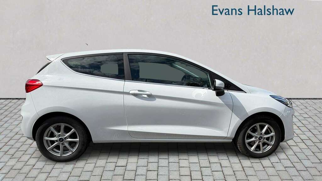 Ford Fiesta 1.0 Ecoboost Zetec 2018 YC68OJA White #4