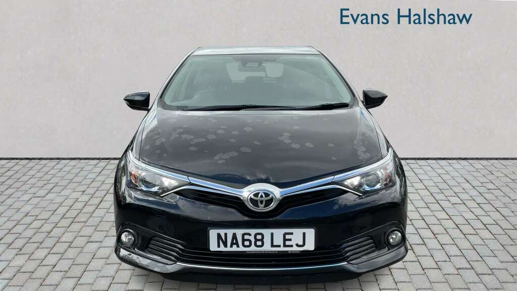 Toyota Auris 1.2T Icon Tech Tss 2018 NA68LEJ Black #4