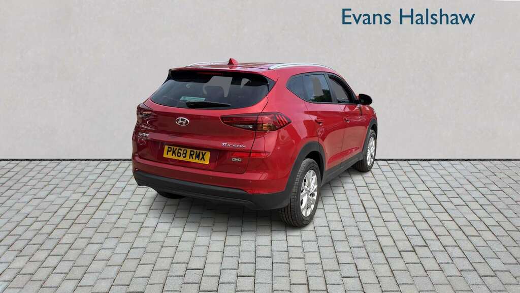 Hyundai Tucson 1.6 Gdi Se Nav 2Wd 2018 PK68RMX Red #4