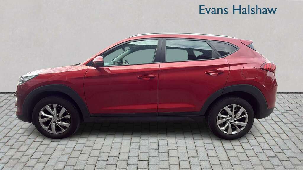 Hyundai Tucson 1.6 Gdi Se Nav 2Wd 2018 BK68UAU Red #6