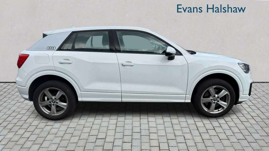 Audi Q2 1.0 Tfsi Sport 2018 PJ18SFU White #4