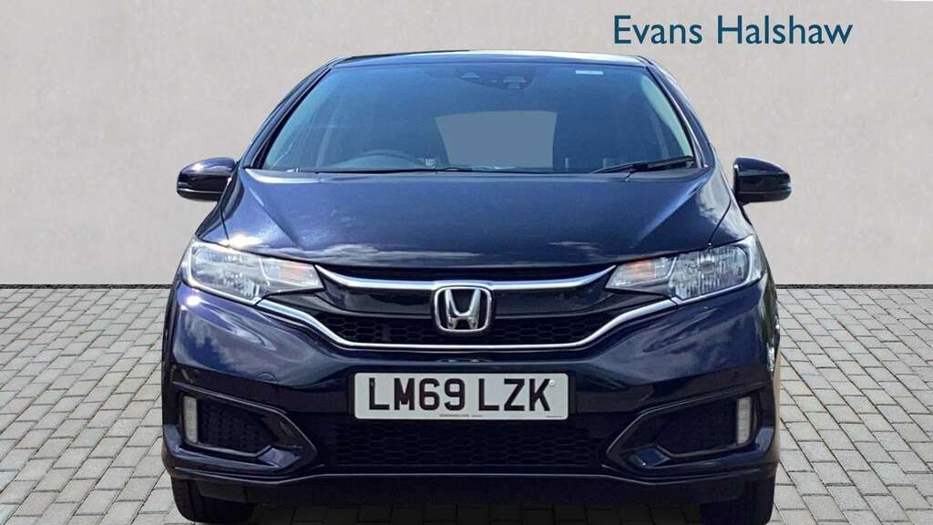 Honda Jazz 1.3 I-vtec Se Navi Cvt 2020 LM69LZK Blue #4