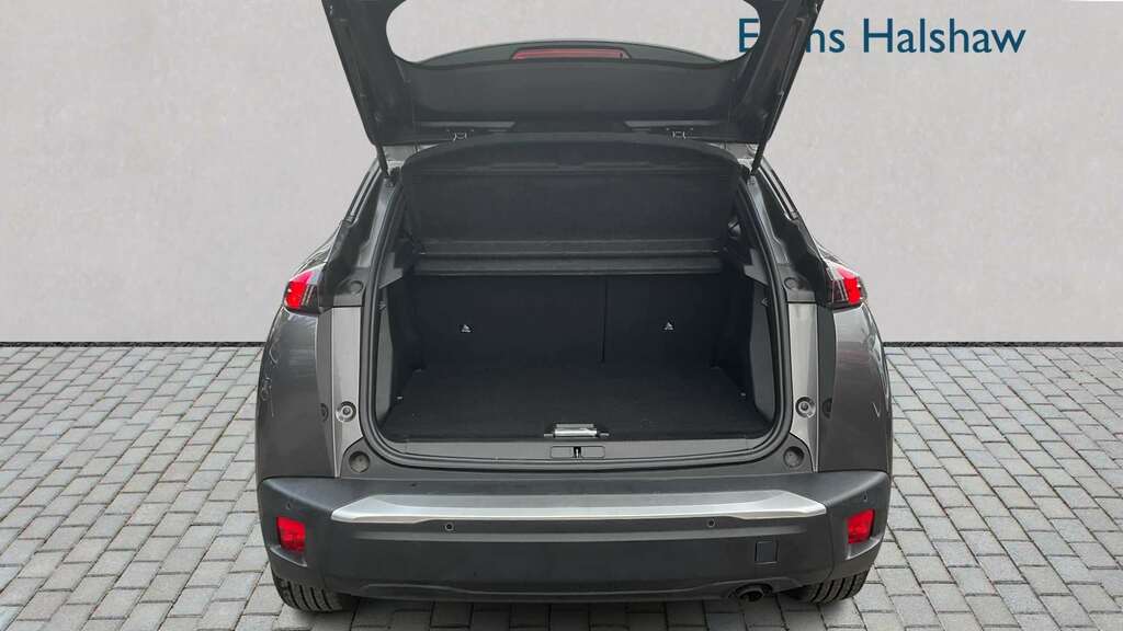 Peugeot 2008 1.2 Puretech Allure Premium 2022 MT22APY Grey #6