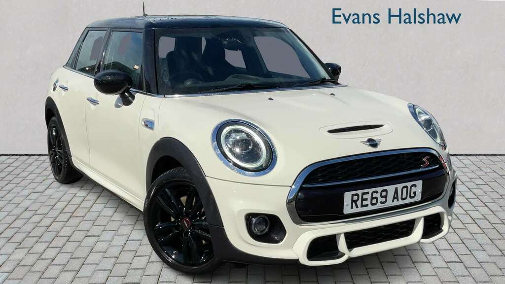 Mini Hatch 2.0 Cooper S Sport II 2019 White