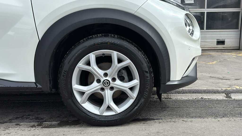 Nissan Juke 1.0 Dig-t 114 Tekna Dct 2021 YD21WLO White #6