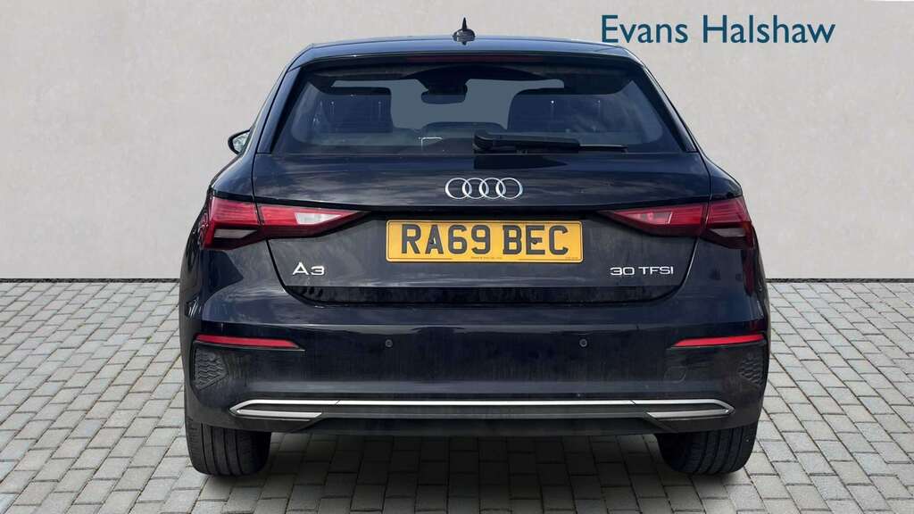 Audi A3 30 Tfsi Sport 2022 WN22TYY Black #3