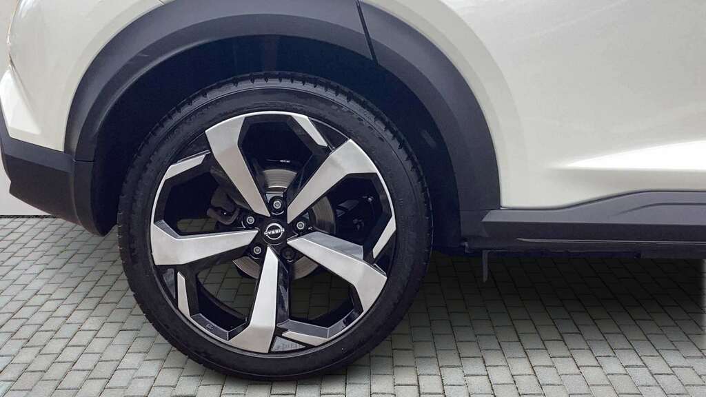 Nissan Juke 1.0 Dig-t 114 Tekna 2023 LV23RBZ White #6