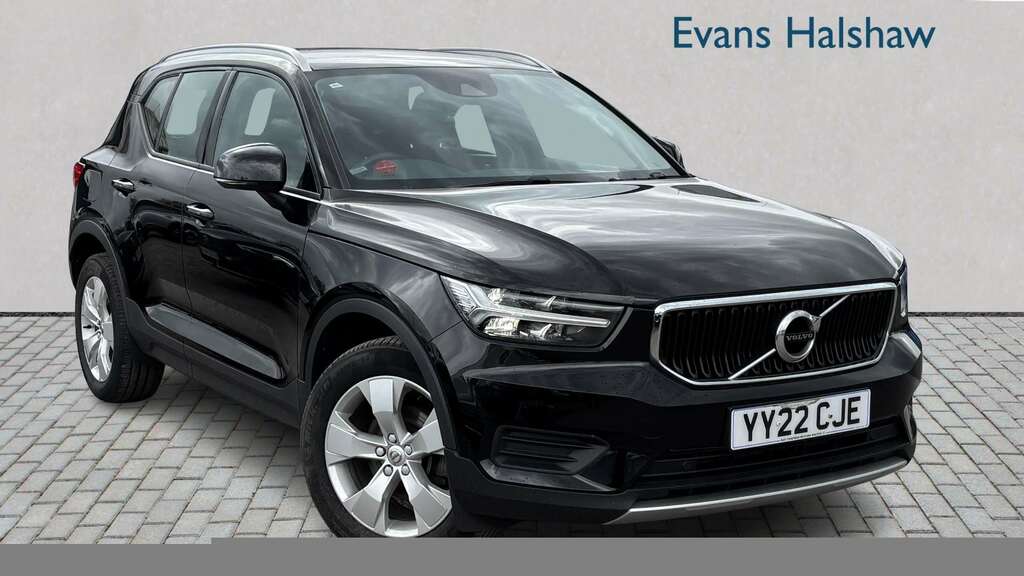 Volvo XC40 1.5 T3 163 Momentum 2022 Black