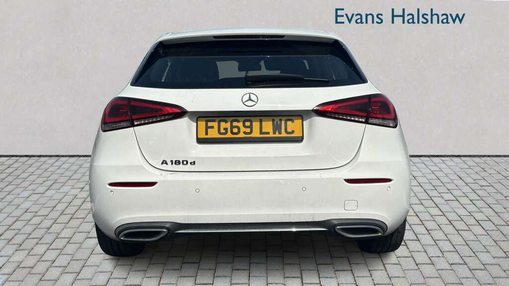 Mercedes-Benz A Class A180d Sport Premium Plus 2019 FG69LWC White #5