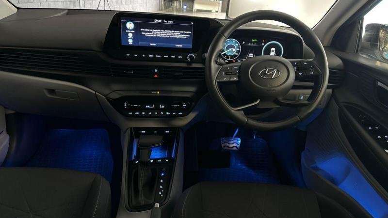 Hyundai Bayon 1.0 Tgdi 48V Mhev Ultimate Dct 2023 MJ23VFK Black #3