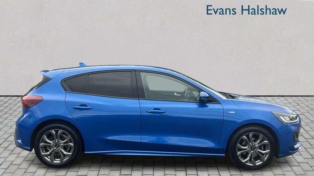 Ford Focus 1.0 Ecoboost Hybrid Mhev 155 St-line 2023 GF23UKD Blue #4