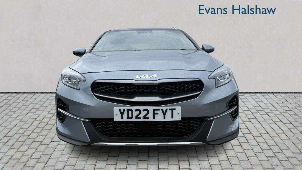 Kia Xceed 1.5T Gdi Isg 3 2022 YD22FYT Silver #2