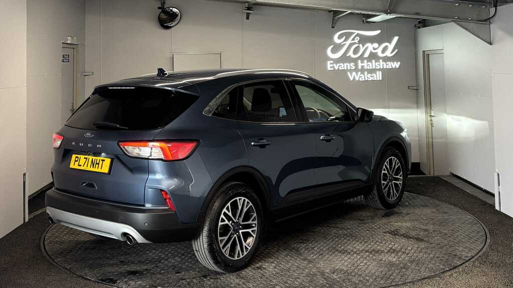 Ford Kuga 1.5 Ecoblue Titanium Edition 2022 Blue #3