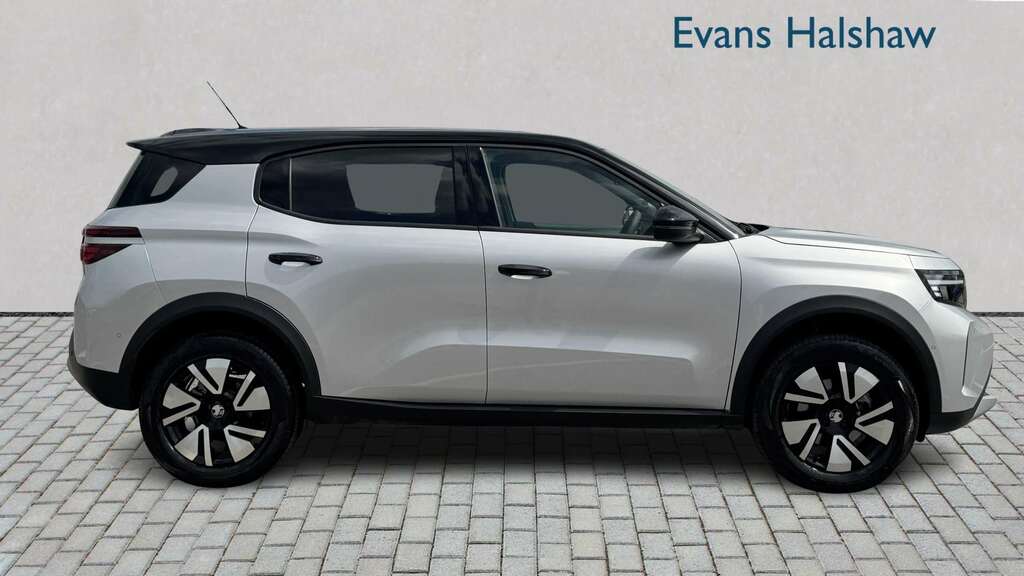 Vauxhall Frontera 83Kw Gs 44Kwh 2026 PK26HJZ White #2