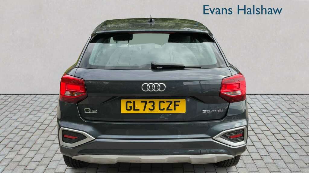 Audi Q2 35 Tfsi Sport S Tronic 2023 GL73CZF Grey #3