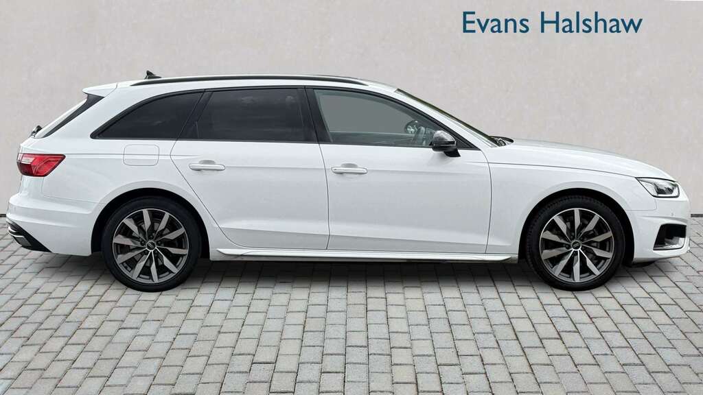Audi A4 30 Tdi Sport Edition S Tronic 2022 YK22YNF White #4