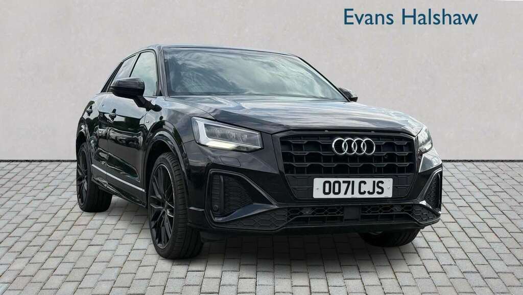 Audi Q2 35 Tfsi Black Edition S Tronic 2021 Black