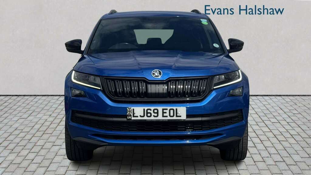 Skoda Kodiaq 2.0 Tdi Sport Line 4X4 Dsg 7 Seat 2019 LJ69EOL Blue #2