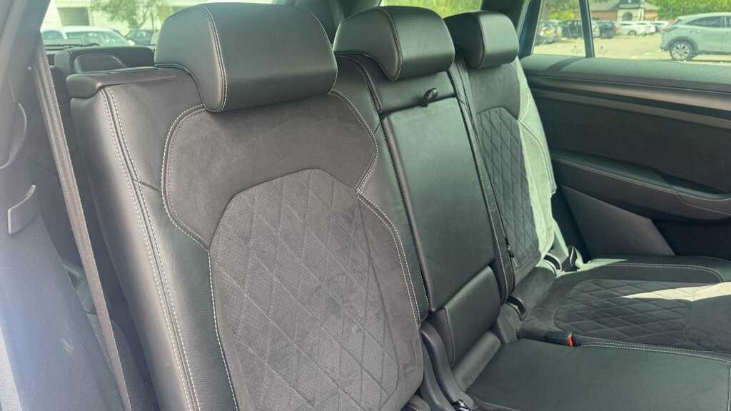 Skoda Kodiaq 2.0 Tdi Sport Line 4X4 Dsg 7 Seat 2019 LJ69EOL Blue #6