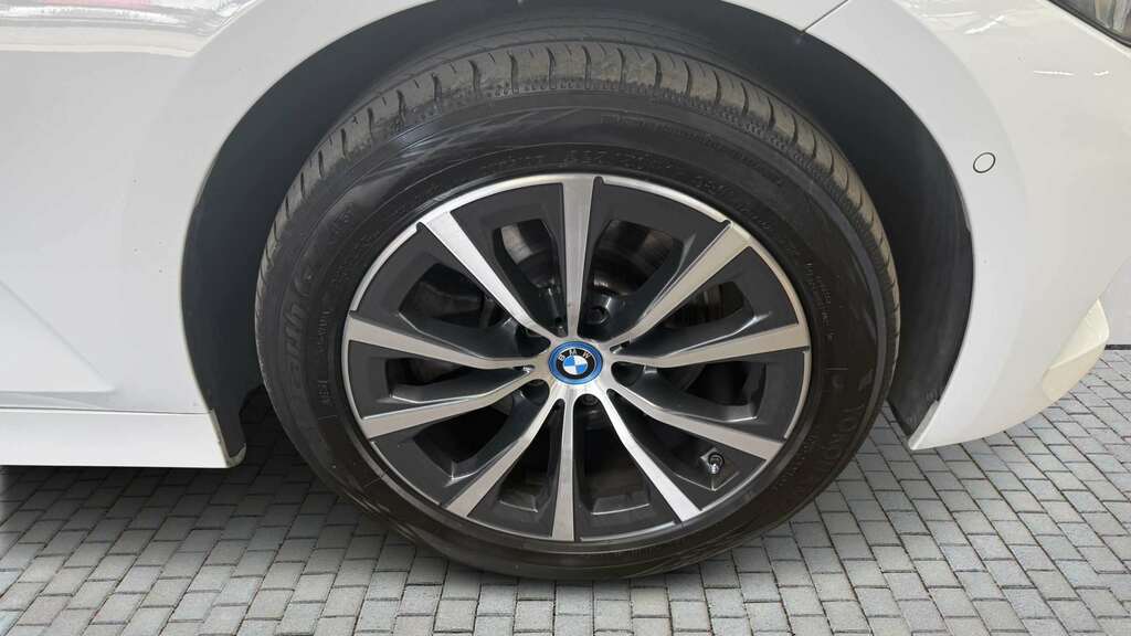 BMW 3 Series 330E Sport Step 2023 YE23ZXL White #6