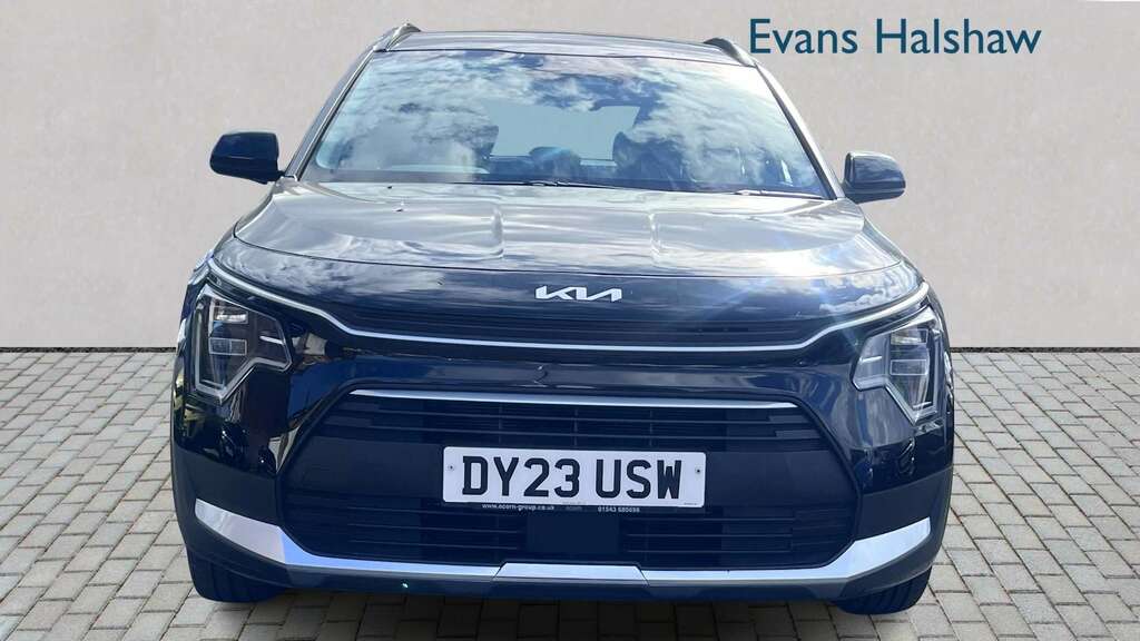 Kia Niro 1.6 Gdi Hybrid 2 Dct 2023 DY23USW Black #2