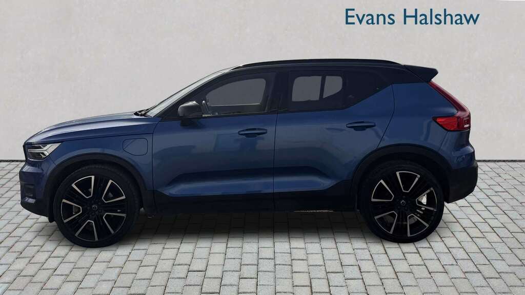 Volvo XC40 1.5 T5 Recharge Phev R Design Pro 2020 Blue #3