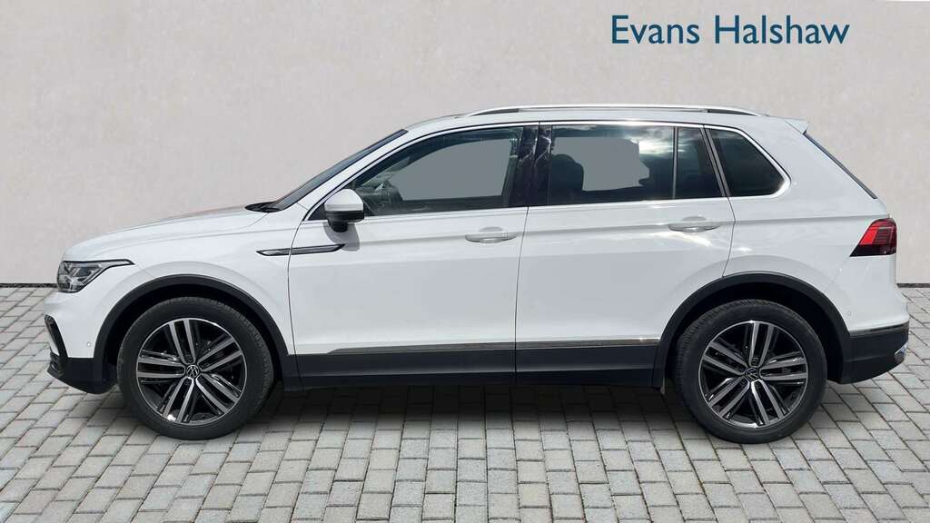 Volkswagen Tiguan 1.5 Tsi 150 Elegance Dsg 2023 FD72YBV White #4