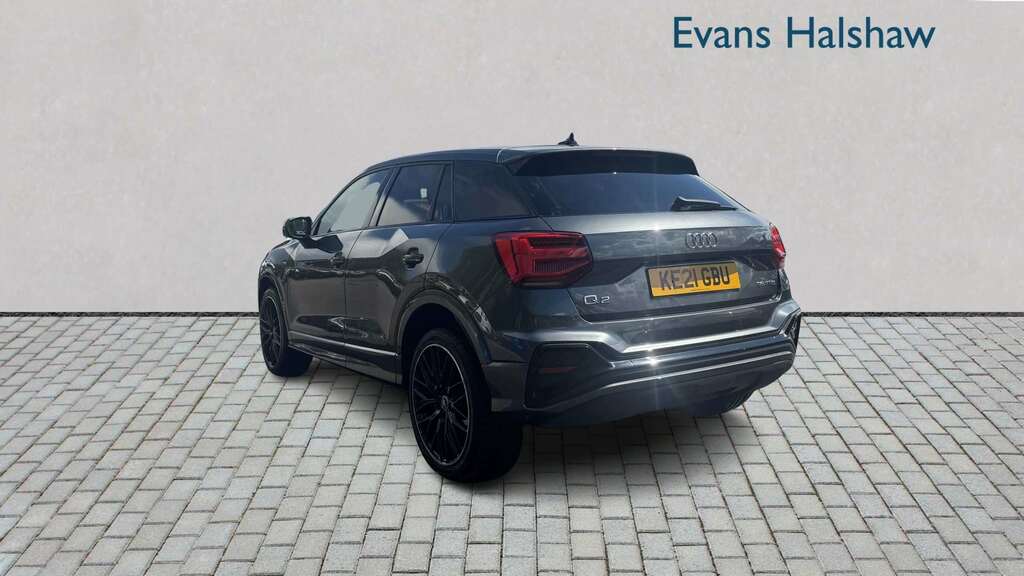 Audi Q2 35 Tfsi Black Edition S Tronic 2021 Grey #5