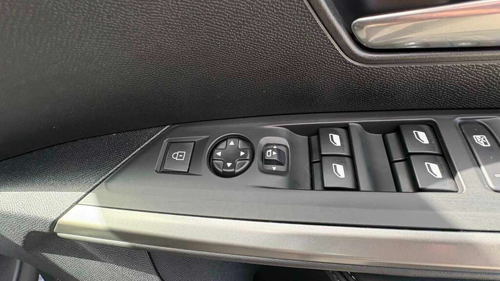 Peugeot 3008 1.2 Hybrid 136 Allure E-dsc6 2024 FV74YGK Grey #5