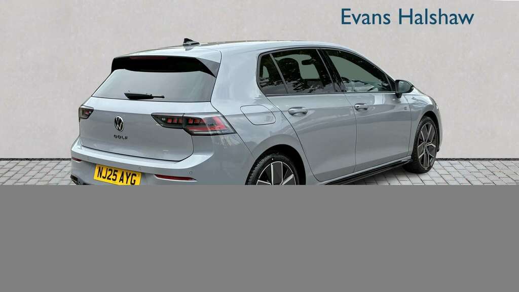Volkswagen Golf 1.5 Tsi 150 Black Edition 2025 NJ25AYG Grey #6