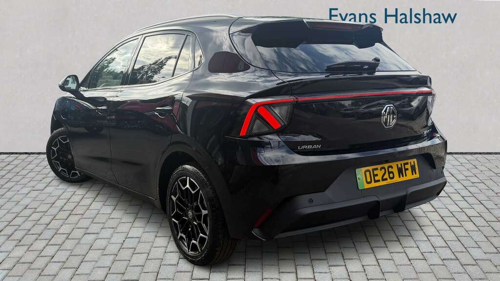 MG MG4 118Kw Premium Long Range 54Kwh 2026 OE26WFW Black #2