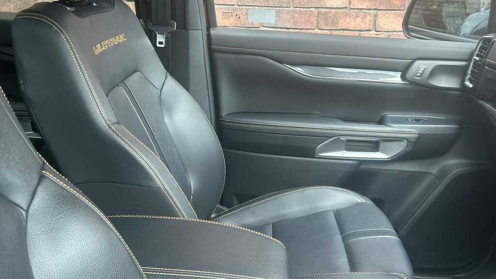 Ford Ranger Pick Up Double Cab Wildtrak 2.0 Ecoblue 205 2 EK73YNS Black #3